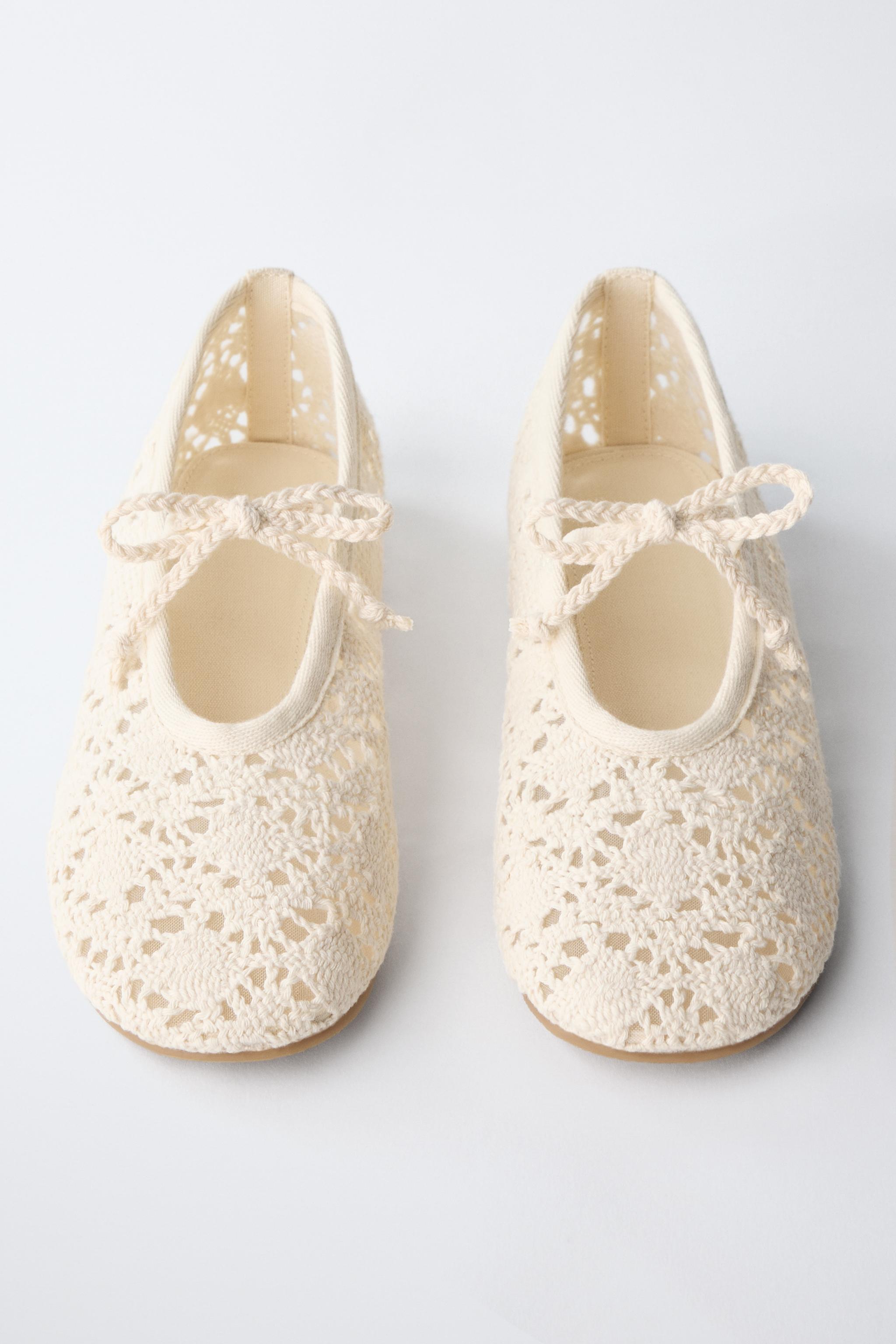 BALLERINES AU CROCHET